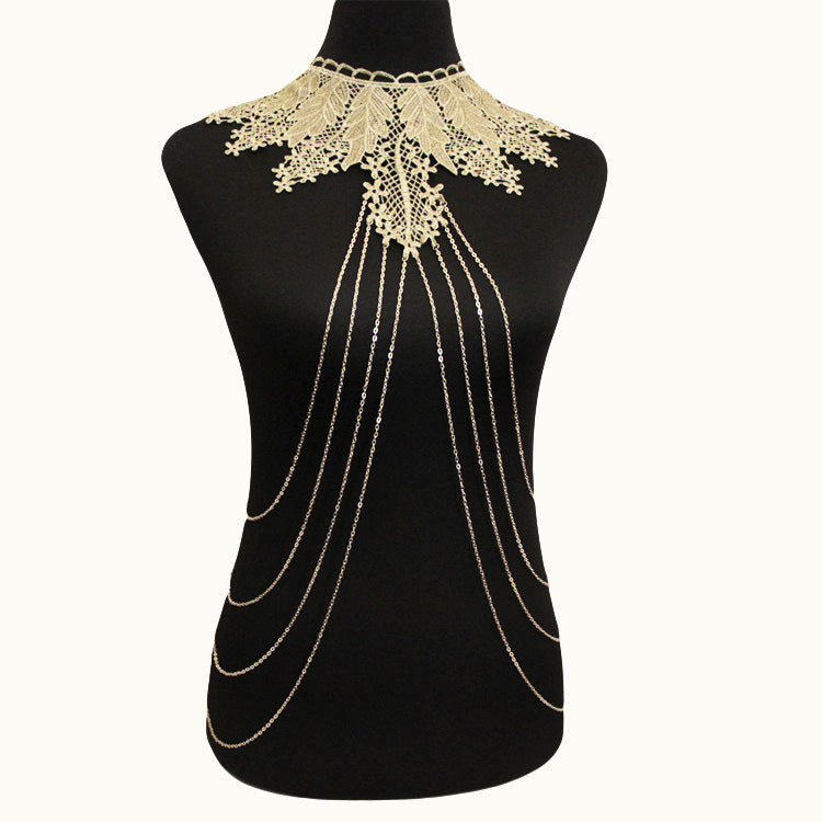 Plastron 'Lierre d'Or' et Chaînes Cascades
